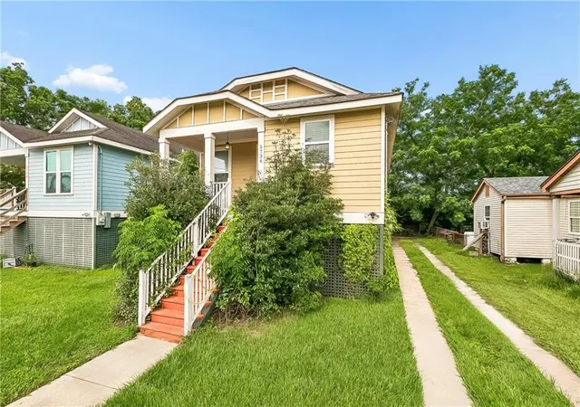 Homes for sale in New Orleans, LA | 5736 Wickfield Dr, New Orleans, LA 70122 | MLS# 2561495
