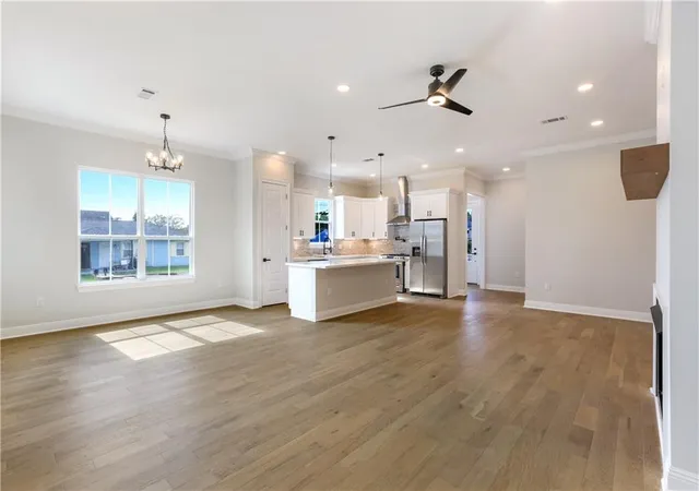 Homes for sale in New Orleans, LA | 5505 Music St, New Orleans, LA 70122 | MLS# 2561572