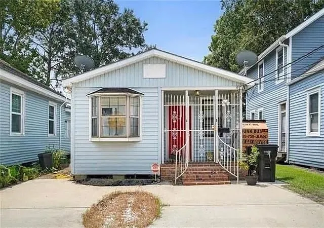 Homes for sale in New Orleans, LA | 5022 5024 24 S Prieur St, New Orleans, LA 70125 | MLS# 2561608