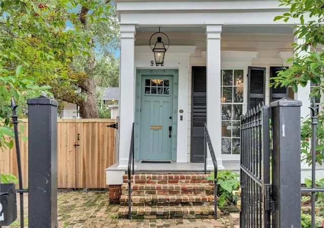 Homes for sale in New Orleans, LA | 922 Louisiana Ave, New Orleans, LA 70115 | MLS# 2560842
