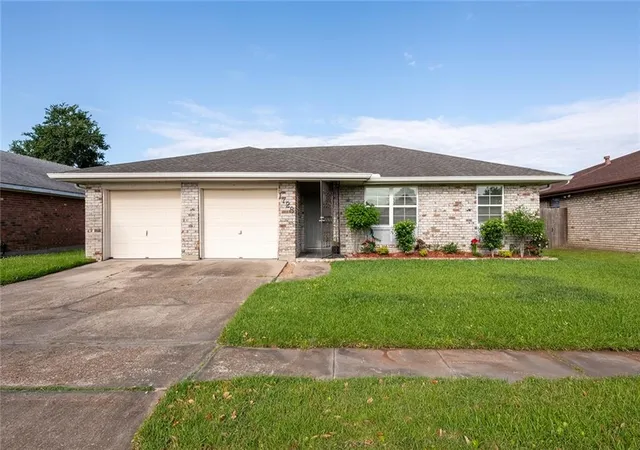 1st image of 1728 Longbridge St, Marrero, LA 70072 | MLS# 2560852