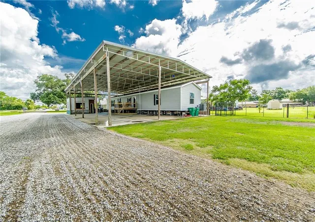 Photo 2 of Single family home for sale at 10166 Highway 1 St, Lockport, LA 70374 | MLS# 2559827 | Listing updated on 2026-07-12