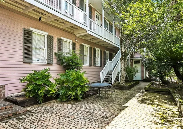 47th image of 3206 St Charles Ave, New Orleans, LA 70115 | MLS# 2561584