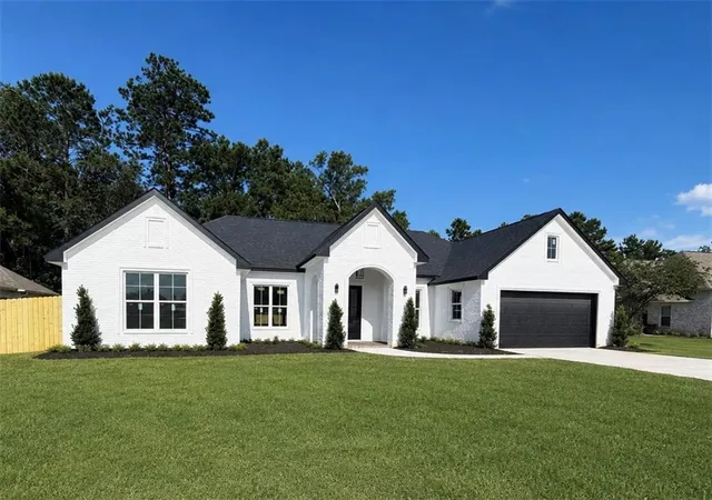 Photo 1 of Single family home for sale at 39626 Summer Ln, Ponchatoula, LA 70454 | MLS# 2561726 | Listing updated on 2026-07-25
