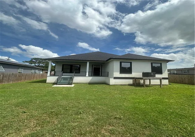 2nd image of 1731 Pratt Dr, New Orleans, LA 70122 | MLS# 2561781