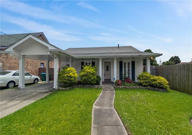 Homes for sale in Kenner, LA | 4336 Indiana Ave, Kenner, LA 70065 | MLS# 2561540