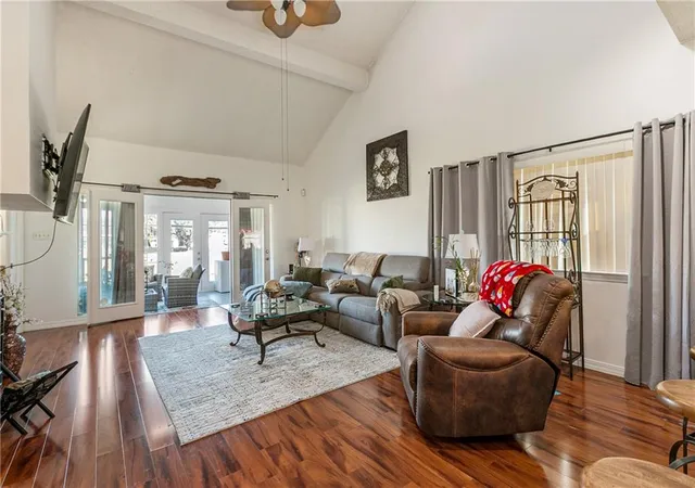 Homes for sale in Harvey, LA | 73 Lake Lynn Dr #73, Harvey, LA 70058 | MLS# 2561846