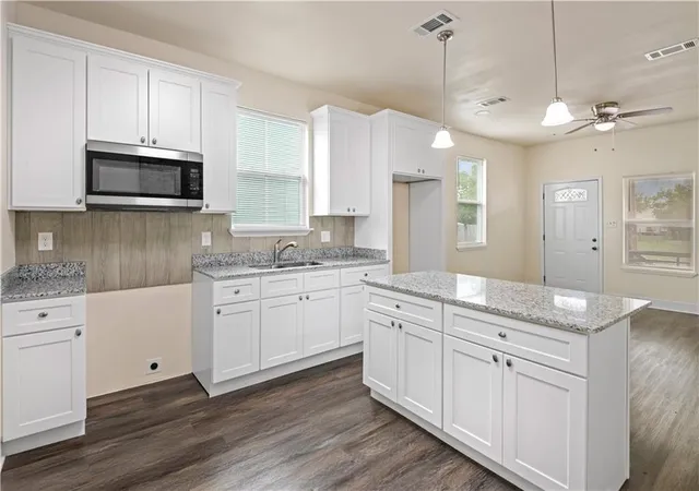 4th image of 3912 14 Thalia St, New Orleans, LA 70125 | MLS# 2561352