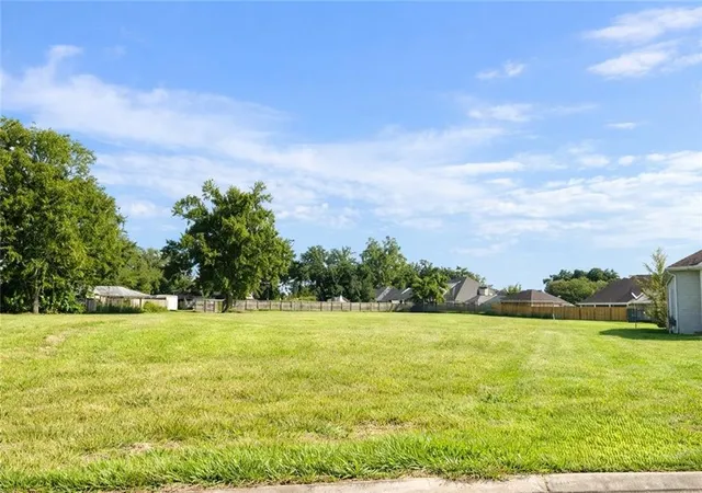 Photo 1 of Land for sale at 125 Downing Ct, Belle Chasse, LA 70037 | MLS# 2561897 | Listing updated on 2026-08-28