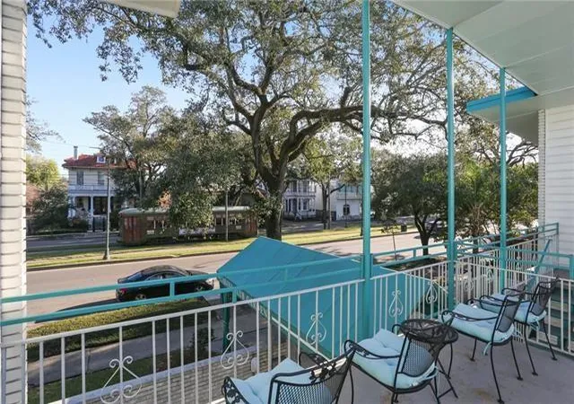 2nd image of 2833Rd St Charles Ave, New Orleans, LA 70115