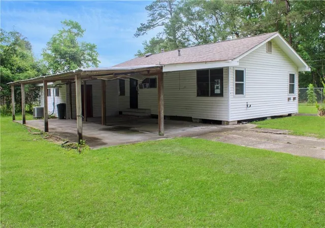 Homes for sale in Covington, LA | 314 E 33rd St, Covington, LA 70433 | MLS# 2562003