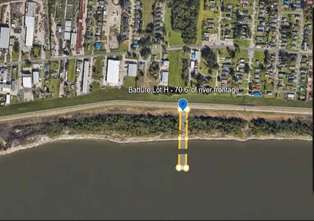 Homes for sale in Kenner, LA | Batture Lot H   706' Of River Frontage, Kenner, LA 70062 | MLS# 2562020