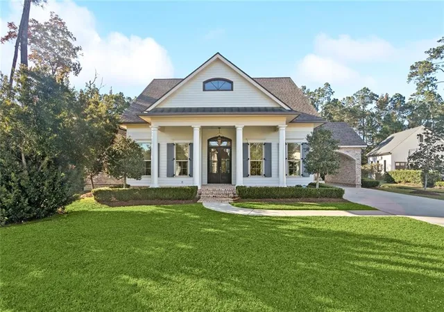 2nd image of 116 Oleander Court Court, Mandeville, LA 70471 | MLS# 2562016