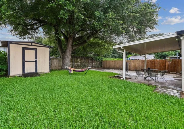 13th image of 1604 Thomas St, Gretna, LA 70053 | MLS# 2561961