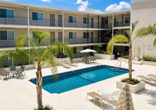 3rd image of 1765 Coliseum St #309, New Orleans, LA 70130 | MLS# 2561971