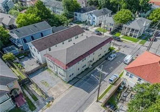 23rd image of 5535 Willow St #5355, New Orleans, LA 70115 | MLS# 2561186