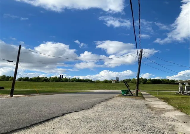 4th image of 129 Ocean Ave, Gretna, LA 70053 | MLS# 2560793