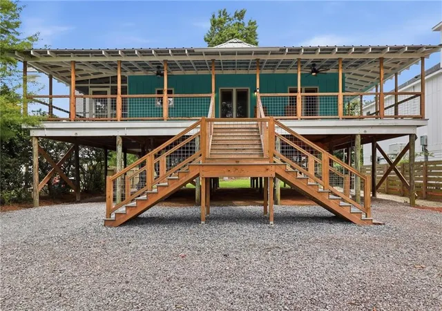 1st image of 224 Lamarque St, Mandeville, LA 70448 | MLS# 2561580