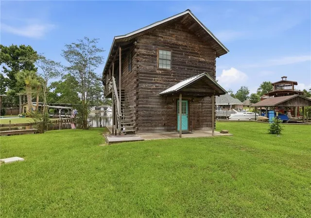 Homes for sale in Springfield, LA | 32535 Rainy Ln, Springfield, LA 70462 | MLS# 2561973