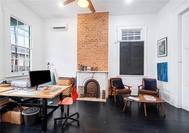 3rd image of 2235 Chartres St, New Orleans, LA 70117 | MLS# 2562177