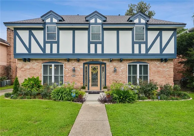 1st image of 19 Park Timbers Dr, New Orleans, LA 70131 | MLS# 2561381