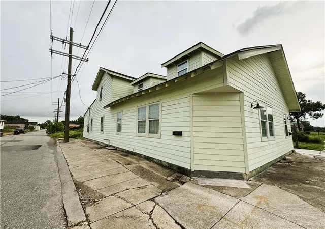 1st image of 4030 32 N Miro St, New Orleans, LA 70117 | MLS# 2561663