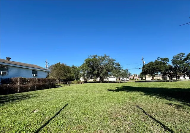 2nd image of 3063 Behrman Hwy, New Orleans, LA 70114 | MLS# 2562189