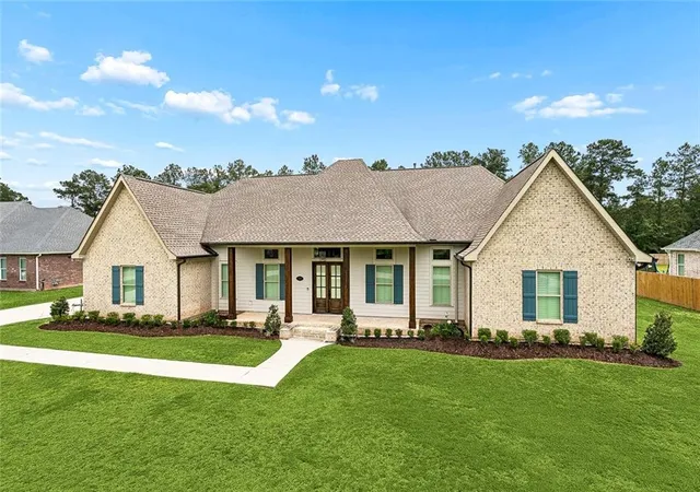 2nd image of 13645 Rue Chateau, Ponchatoula, LA 70454 | MLS# 2562165