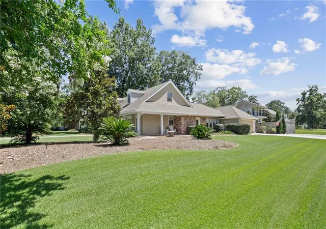 2nd image of 57 Magnolia Ridge Dr, Madisonville, LA 70447 | MLS# 2562242