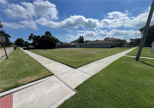 Photo 4 of Land for sale at 36-b Avron Blvd, Metairie, LA 70006 | MLS# 2562262 | Listing updated on 2026-07-12