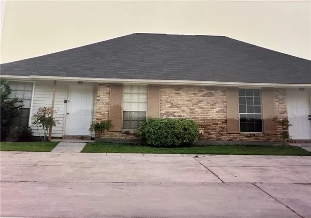 Condo for sale at 148-150 Parkway N Dr, Slidell, LA 70458 | MLS# 2562365