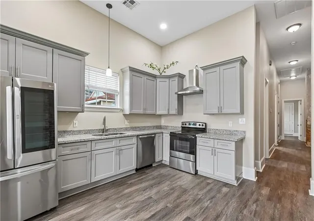 Listing Photo 5 - Condo for sale in building located at 1561-63 N Prieur St, New Orleans, LA 70116