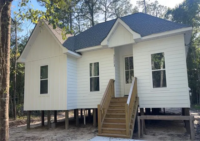Homes for sale in Lacombe, LA | 30173 Nina Dr, Lacombe, LA 70445 | MLS# 2562468