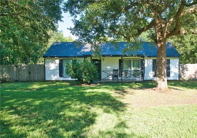 Homes for sale in Pearl River, LA | 36186 Jessie Singletary Rd, Pearl River, LA 70452 | MLS# 2556932