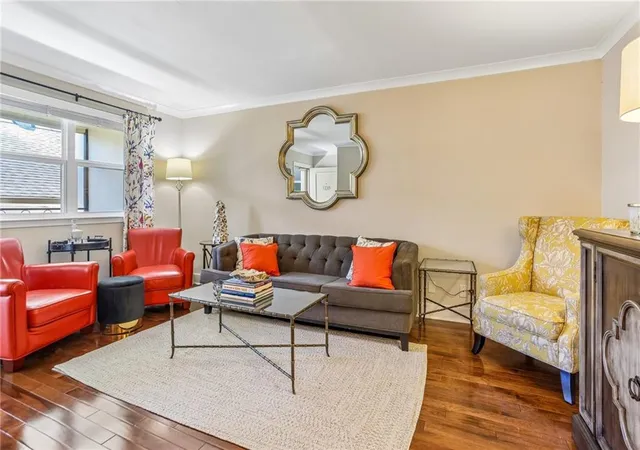 Listing Photo 4 - Condo for sale in building located at 1430 Jackson Ave, New Orleans, LA 70130 - Unit #402