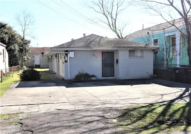 Homes for sale in New Orleans, LA | 505 Andry St, New Orleans, LA 70117 | MLS# 2562569