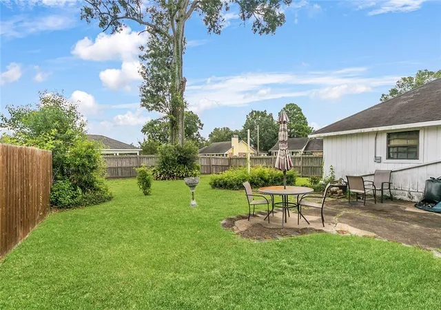 Homes for sale in Baton Rouge, LA | 4141 Country Hill Dr, Baton Rouge, LA 70816 | MLS# 2562640