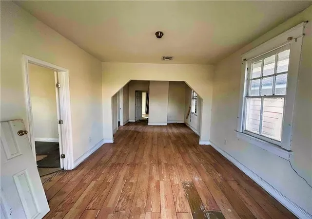 Homes for sale in New Orleans, LA | 2407 S Miro St, New Orleans, LA 70125 | MLS# 2562664