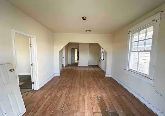 Homes for sale in New Orleans, LA | 2407 S Miro St, New Orleans, LA 70125 | MLS# 2562664