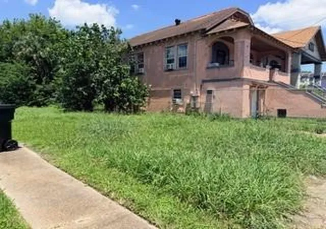 Homes for sale in New Orleans, LA | 54857 Dale St, New Orleans, LA 70126 | MLS# 2562349