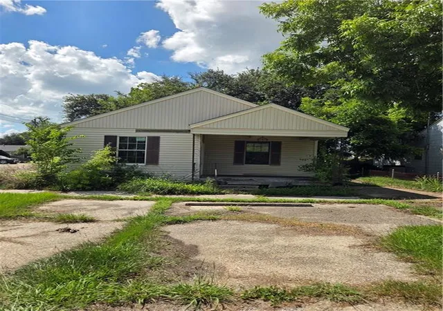 Homes for sale in La Place, LA | 1000 Main St, La Place, LA 70068 | MLS# 2562530