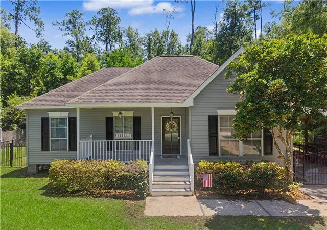 Homes for sale in Covington, LA | 19335 11th Ave, Covington, LA 70433 | MLS# 2561257