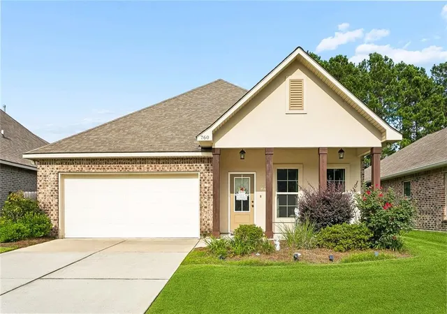 1st image of 760 Jackson Ct, Madisonville, LA 70447 | MLS# 2561530