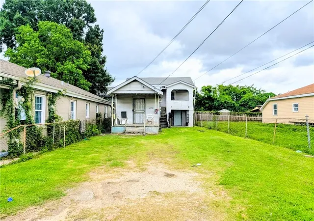 2nd image of 8729 31 Edinburgh St, New Orleans, LA 70118 | MLS# 2562637