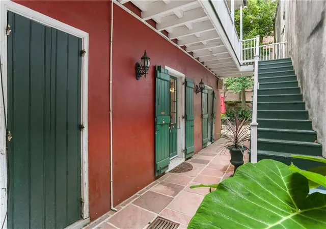 Homes for sale in New Orleans, LA | 1204 Chartres St, New Orleans, LA 70116