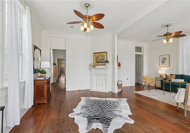 4th image of 2515 Laurel St, New Orleans, LA 70130 | MLS# 2562772