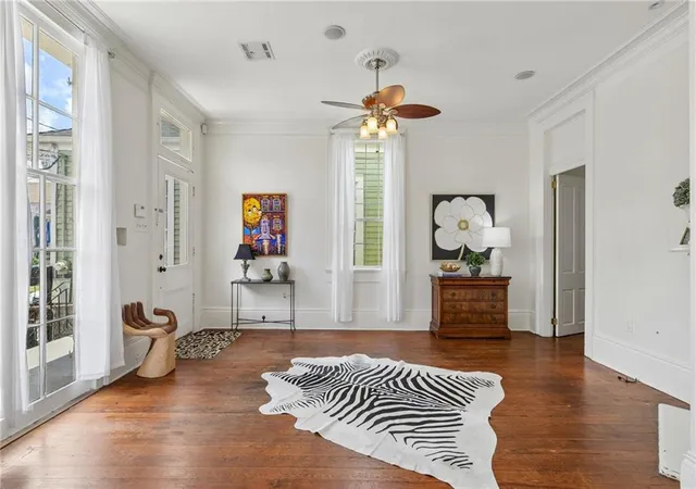 5th image of 2515 Laurel St, New Orleans, LA 70130 | MLS# 2562772