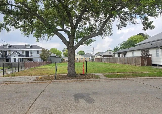 Photo 1 of Land for sale at 112 Papworth Ave, Metairie, LA 70005 | MLS# 2562666 | Listing updated on 2026-08-04