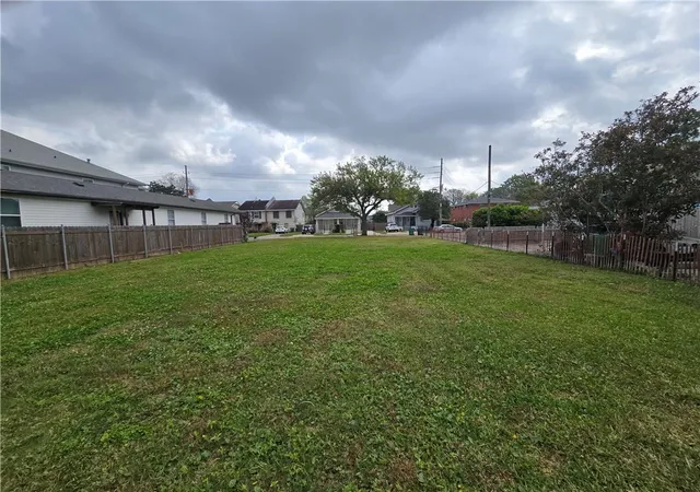 Photo 2 of Land for sale at 112 Papworth Ave, Metairie, LA 70005 | MLS# 2562666 | Listing updated on 2026-08-04