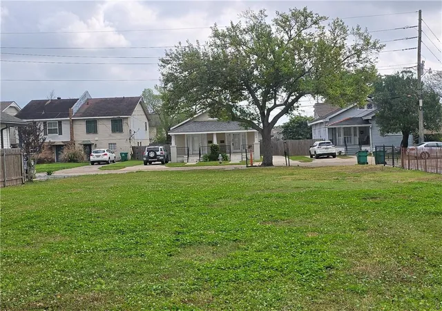 Photo 3 of Land for sale at 112 Papworth Ave, Metairie, LA 70005 | MLS# 2562666 | Listing updated on 2026-08-04